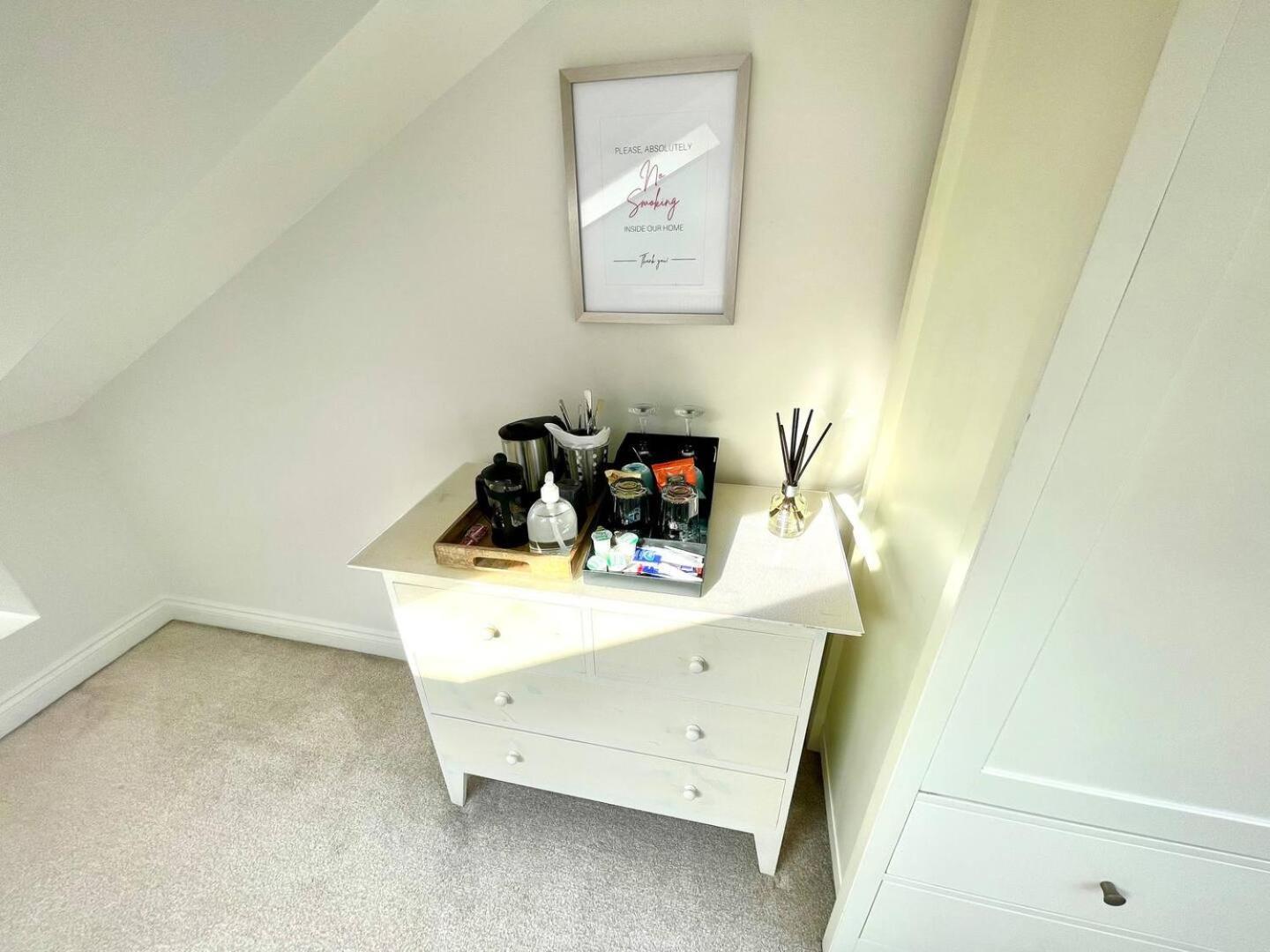 Bright Quiet Loft Ensuite Serene Clapham Area Сasa de vacaciones *