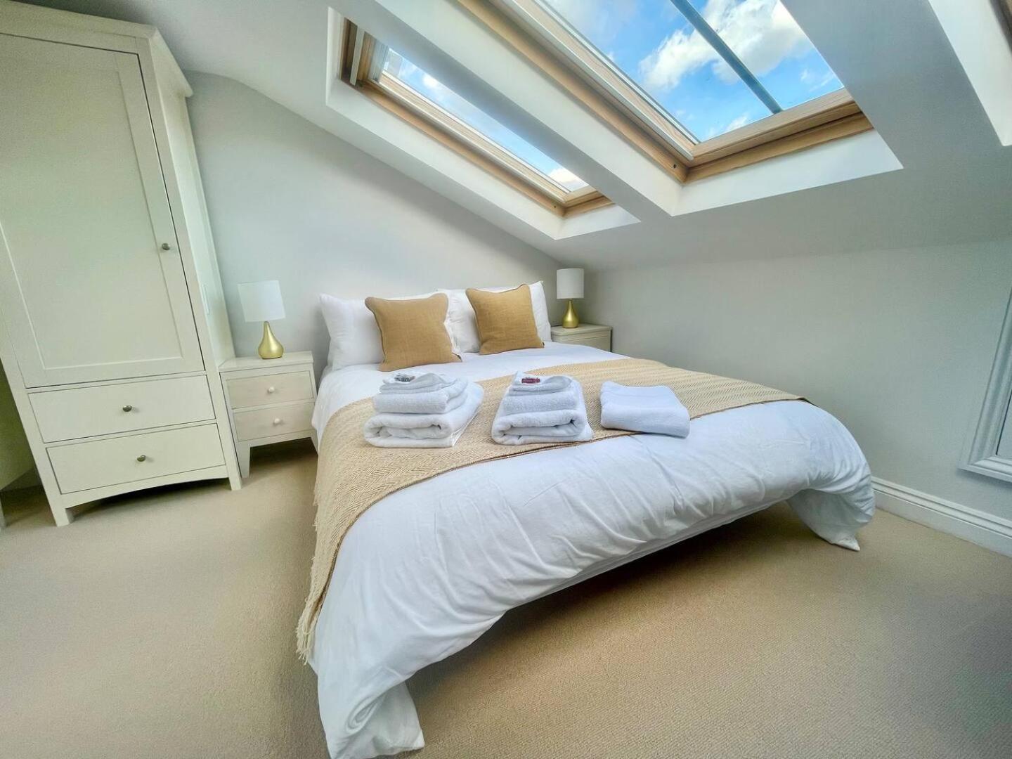 Bright Quiet Loft Ensuite Serene Clapham Area Сasa de vacaciones *